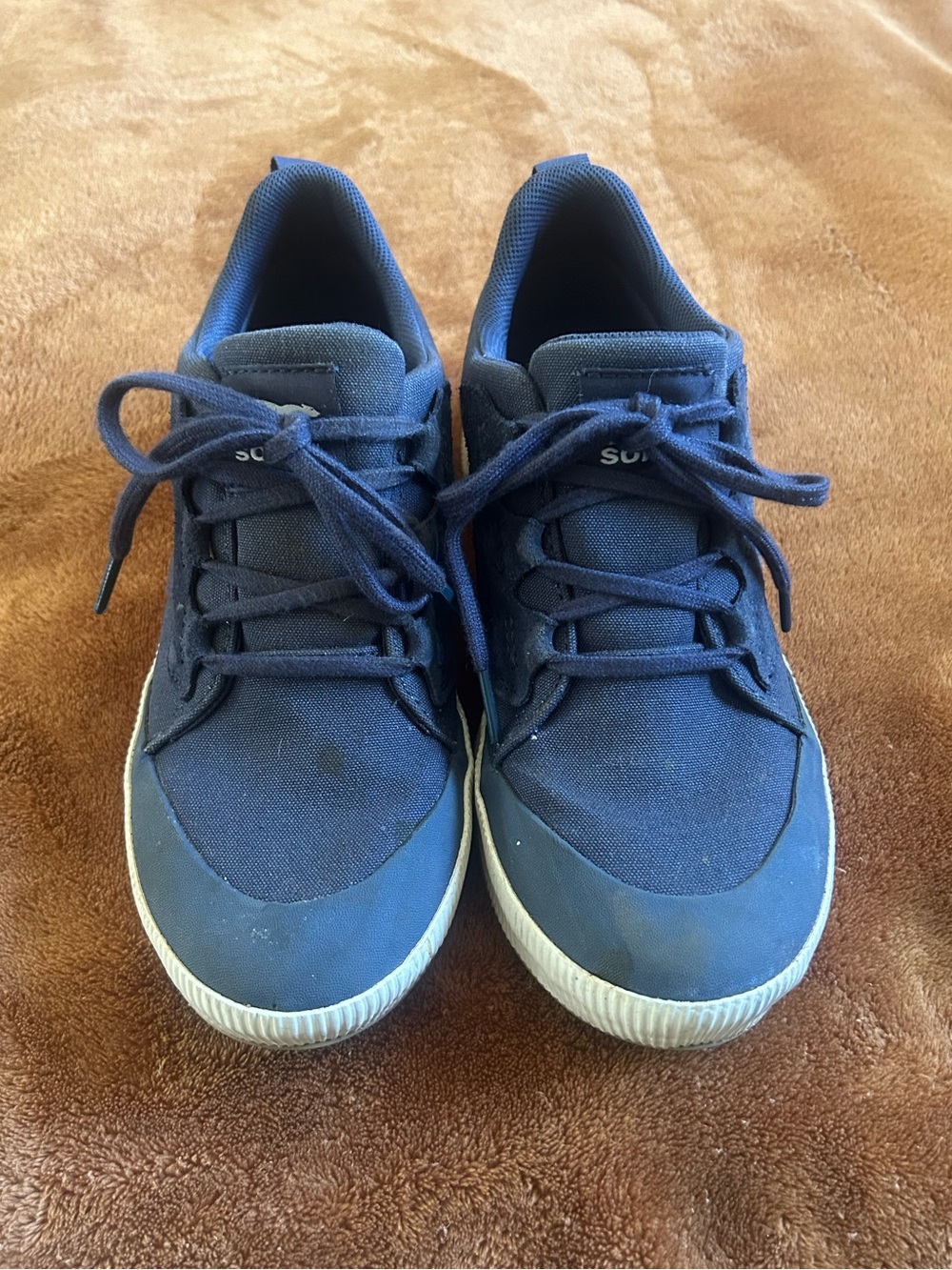 SOREL- Out N About Low Waterproof Sneakers Navy Women’s Size 8 Natural Rubber